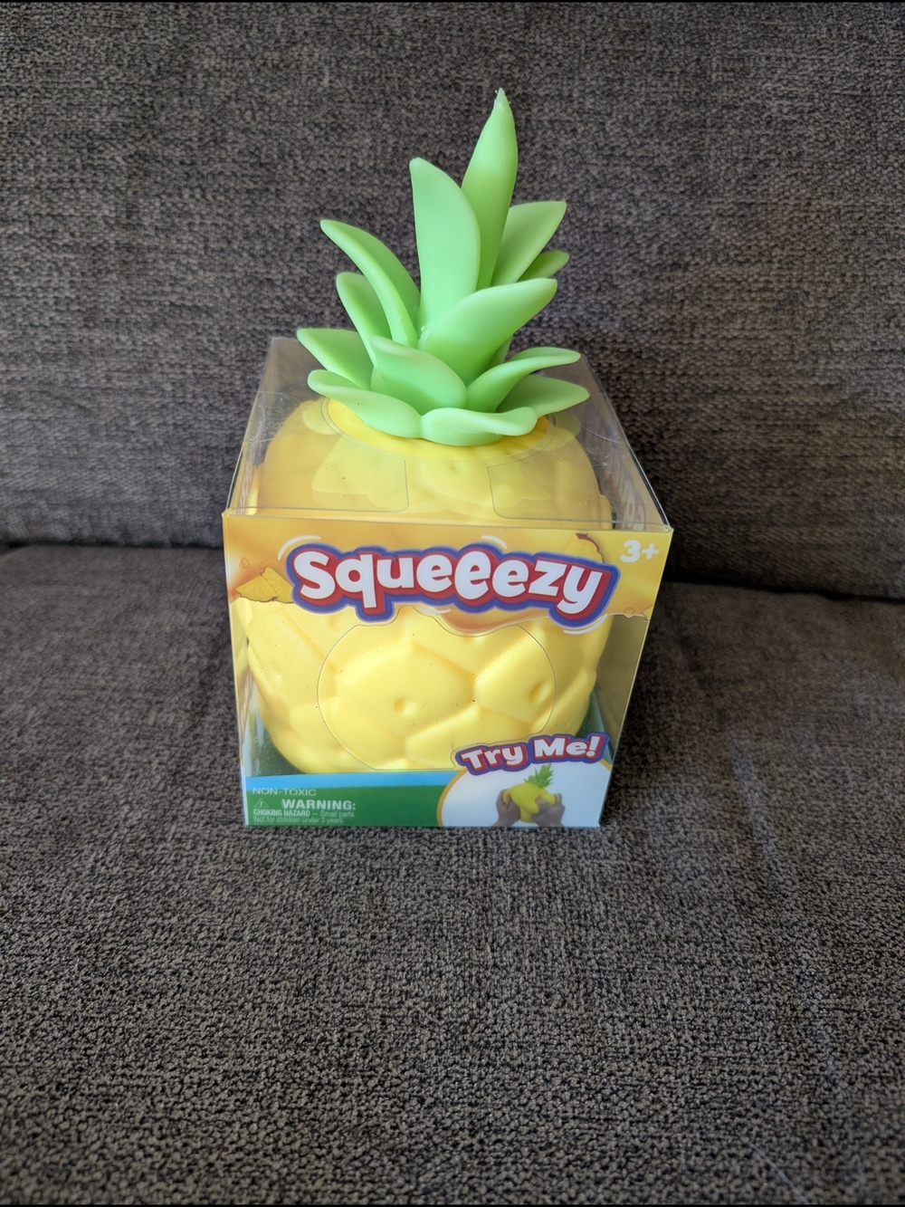 Squeezy Pineapple Squishy Toy - Yellow & Green